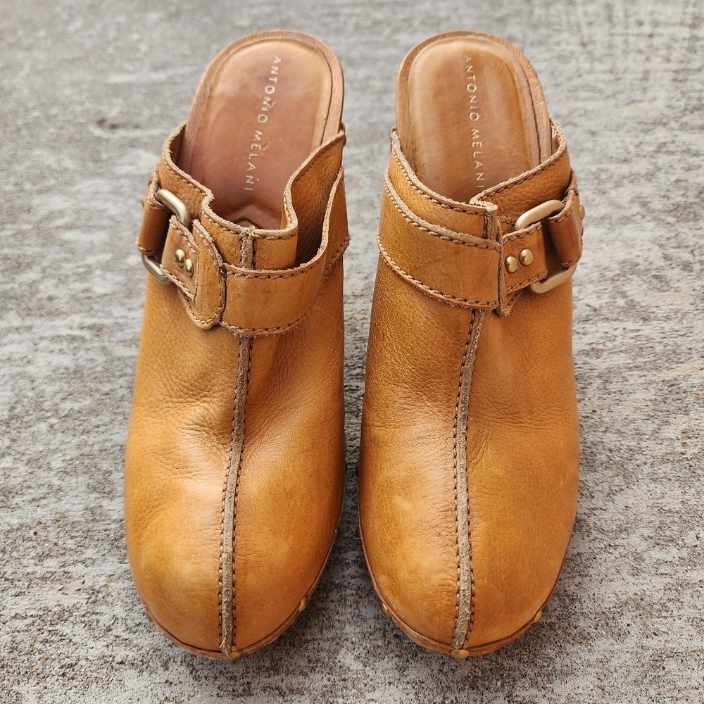 ANTONIO MELANI Tan Leather Studded Heeled Mules - Picture 2 of 8